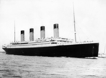 Titanik gemisi nece batib Morgan Robertson dahi yazici